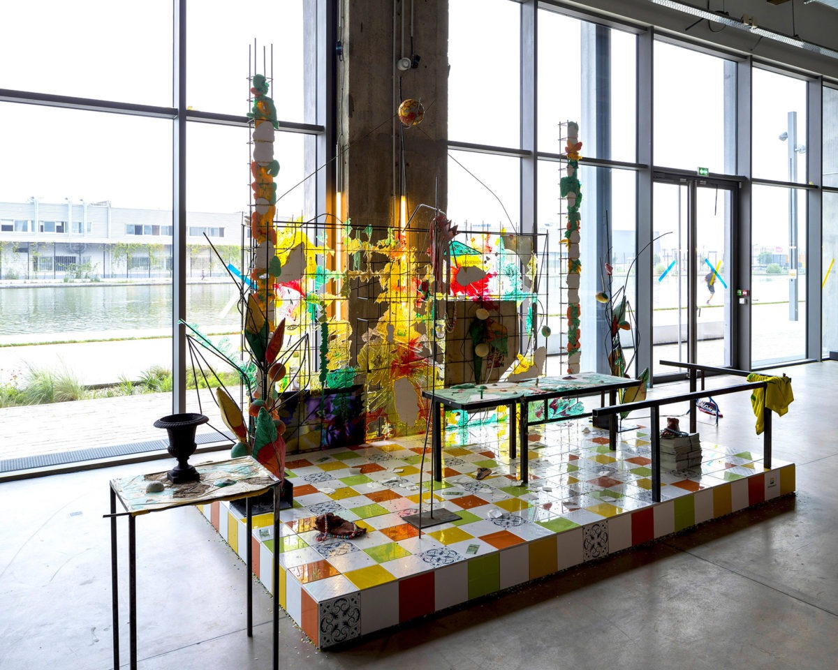 romain vicari - Par amour du jeux _ Commissariat Anna Labouze & Keimis Henni _Magasins Généraux, Paris